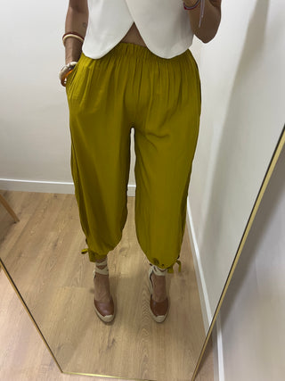PANTALÓN BOMBACHO LAZO