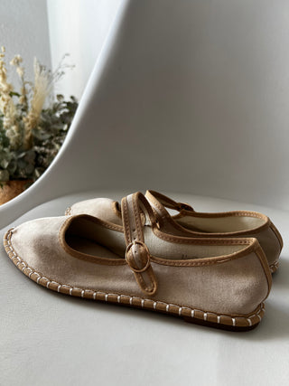 MERCEDITA BEIGE Y CAMEL