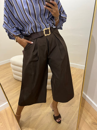 PANTALÓN CAPRI CINTURÓN