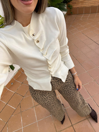 CÁRDIGAN FRUNCE BOTONES