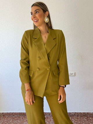 TRAJE CRUZADO OLIVA