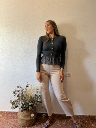 CAMISETA ENCAJE VOLANTE