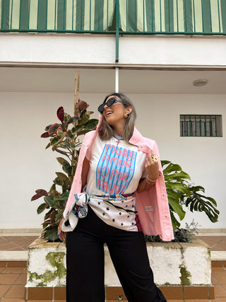 CAMISETA ESTAMPADA CUELLO PUNTO