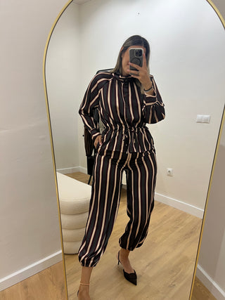 CONJUNTO SATINADO RAYAS