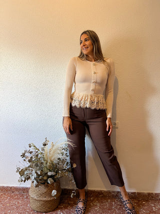 CAMISETA ENCAJE VOLANTE