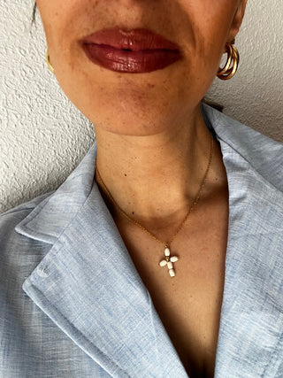 COLGANTE CRUZ BLANCA