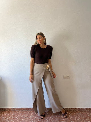 PANTALÓN PAREO BROCHE