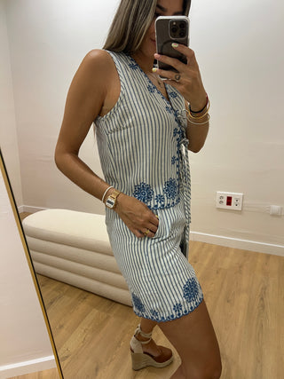 CONJUNTO LAZO BORDADO