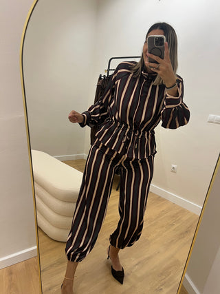 CONJUNTO SATINADO RAYAS