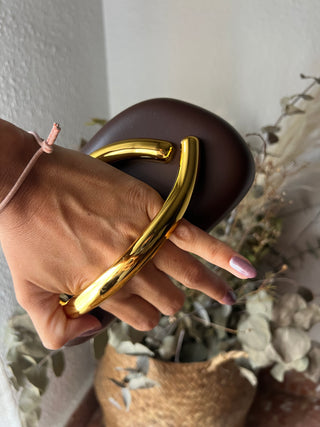 BOLSO CAJA CIERRE DORADO